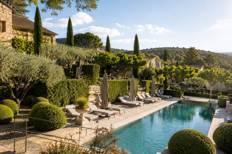 Contrat d'entretien pour jardin d'une maison d'hôte à Gordes